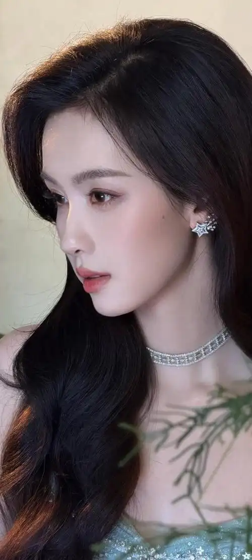 里番动漫 深渊回响与机械之心 封面