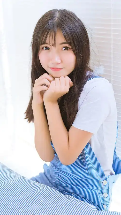 里番动漫 苍穹战线：起源 4K原画海报